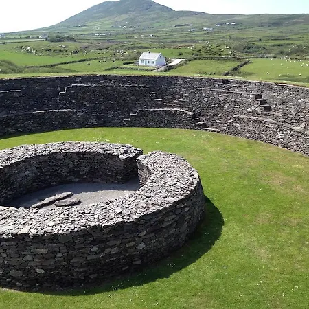 Kerry Coast 3* كيلارني