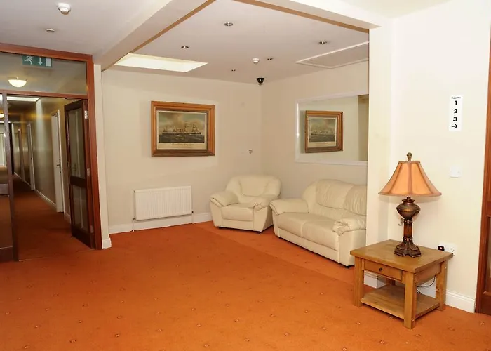 Kerry Coast Hotel فندق 3*
