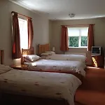 Kerry Coast Hotel Hotell