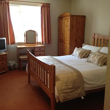 Kerry Coast Hotel Hotell